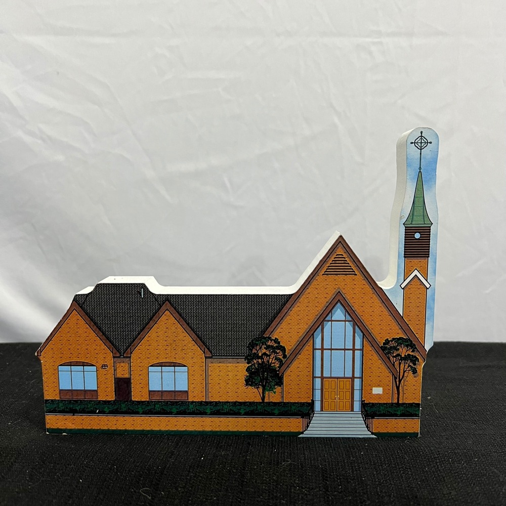 Cats Meow Village‎ Zion Evangelical Lutheran Church Columbus OH 2006 Wood Decor